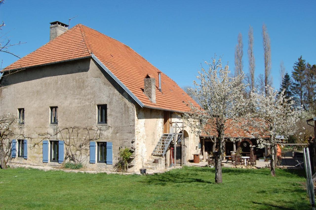 Chambre D'Hotes Juste-Confortable Fleurey-les-Lavoncourt Luaran gambar