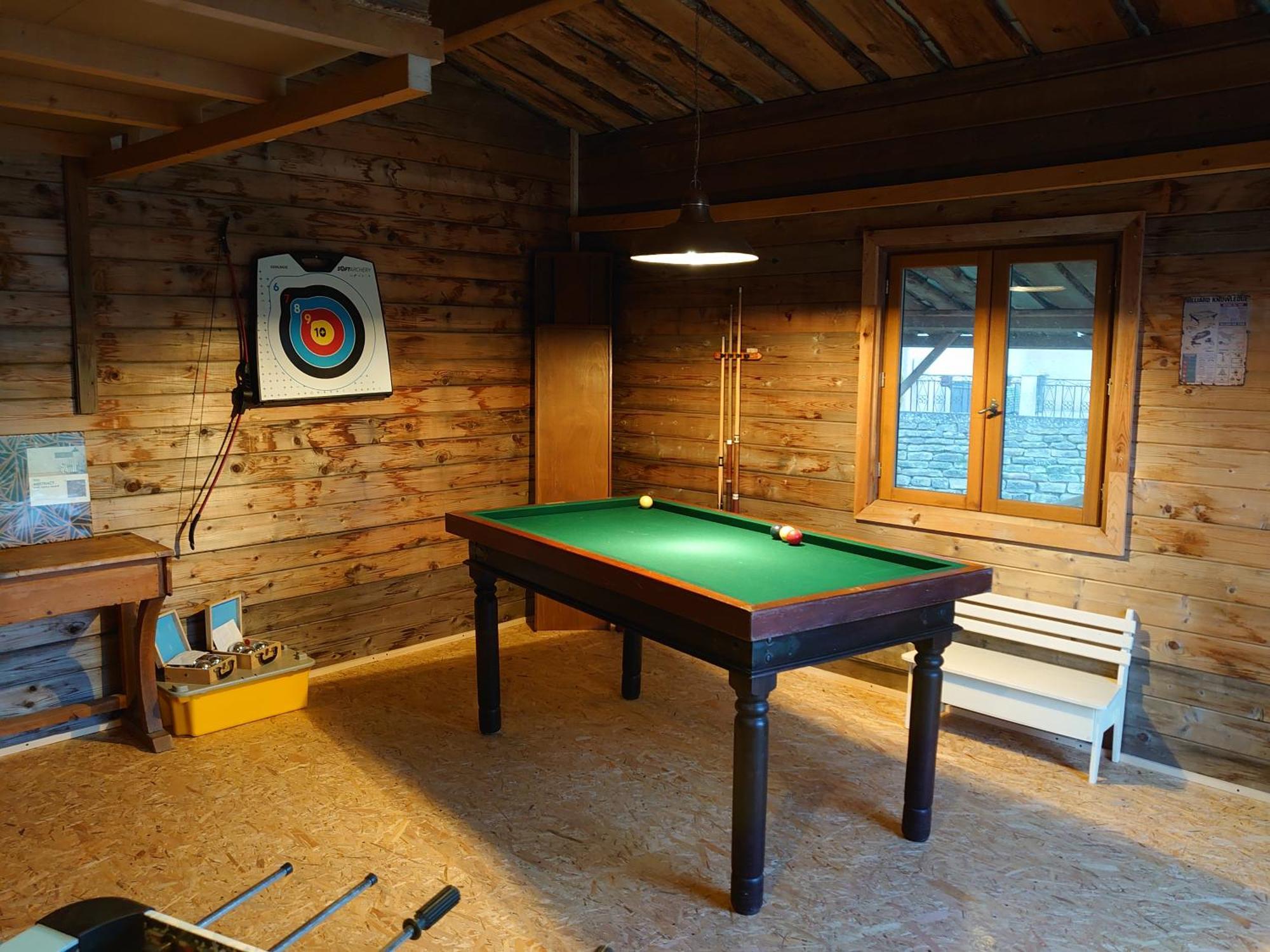 Chambre D'Hotes Juste-Confortable Fleurey-les-Lavoncourt Luaran gambar